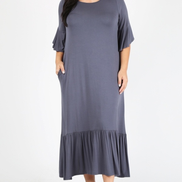PLUS SIZE KNIT MAXI DRESS with RUFFLED SLEEVES - - Picture 1 of 3